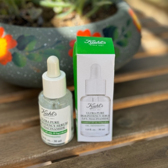Kiehl’s, Ultra Pure High-Potency Serum Bundle, 1oz. Bottle - Picture 4 of 6